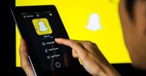 Snapchat for business - How to get started in 4 Steps!!